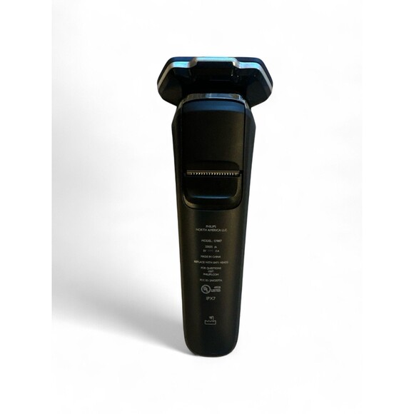 Philips Norelco 7200 Rechargeable Wet & Dry Electric Shaver, S7887/82 w SenseIQ - Picture 11 of 12